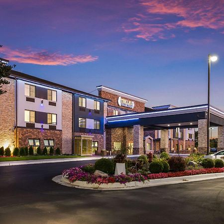The Leo Collection Detroit, Ascend Hotel Collection Lincoln Park Экстерьер фото