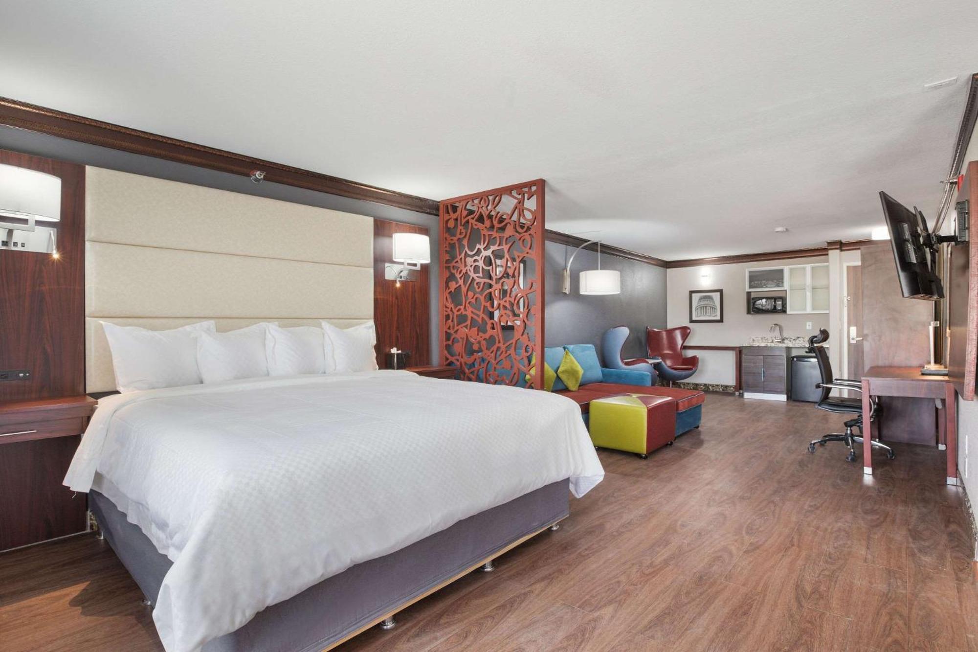 The Leo Collection Detroit, Ascend Hotel Collection Lincoln Park Экстерьер фото